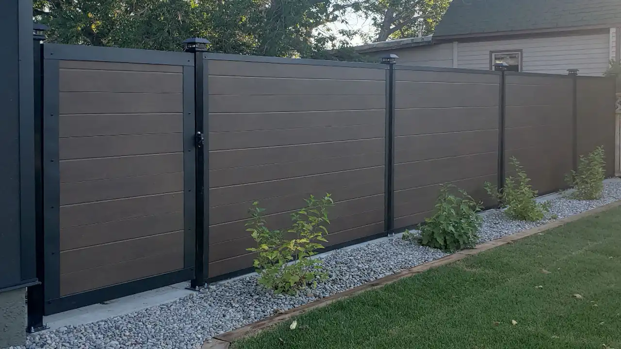 sound-barrier-fence-walnut